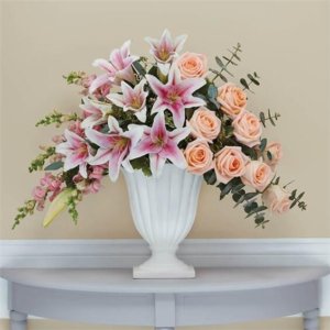 Elegant Memories - Lilac Flower Shop