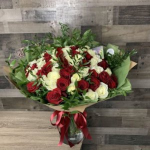 100 red and white roses