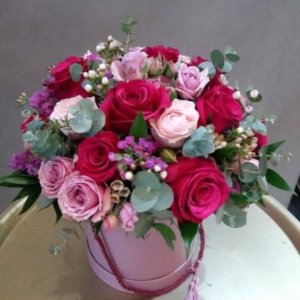 Sweet Roses Box